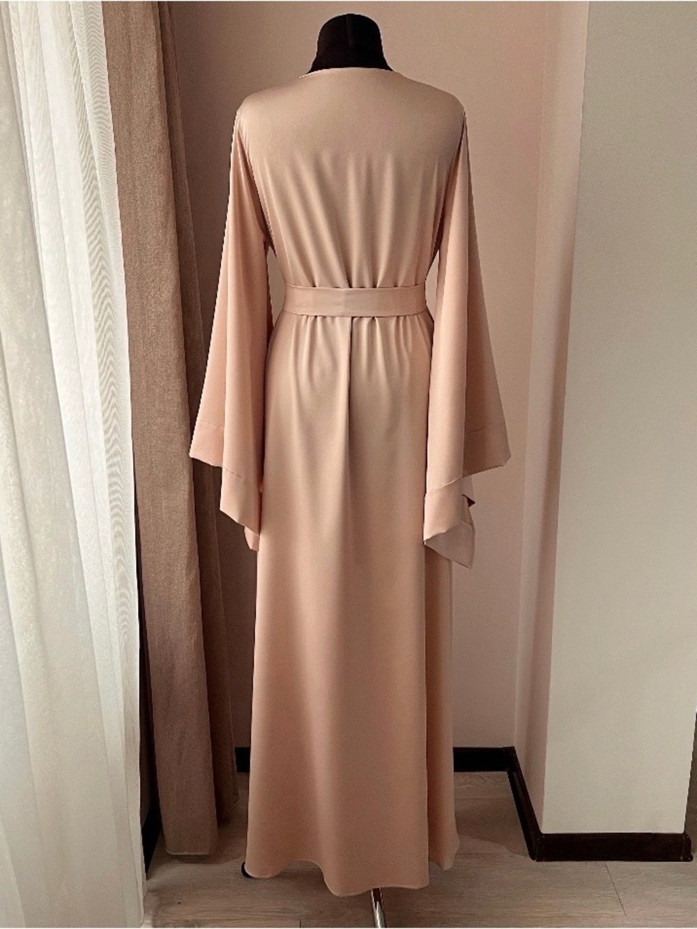 ♥️ Silky Wrap Robe in Ballet 🩰 Pink – Women's Intimates & Sleepwear - Picture 6 of 9